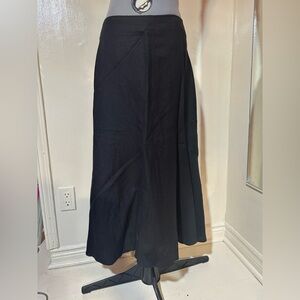 Vintage Black Linen-Blend A-Line
Midi Skirt - Size 10